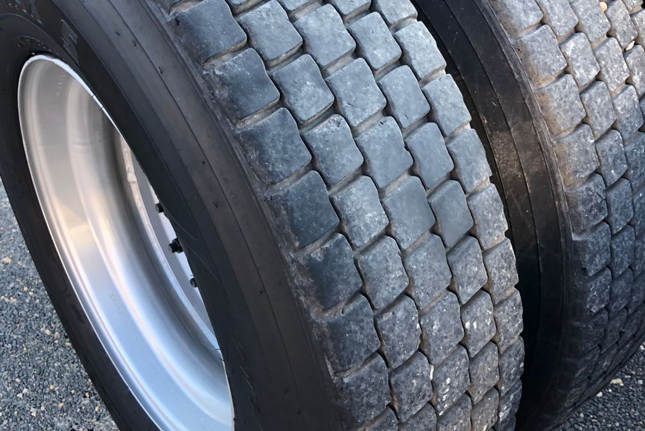 Volkswagen 24-280 E Constellation 6x2 - 14/14 5