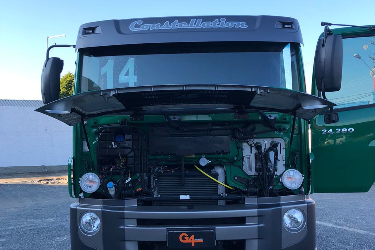 Volkswagen 24-280 E Constellation 6x2 - 14/14 11