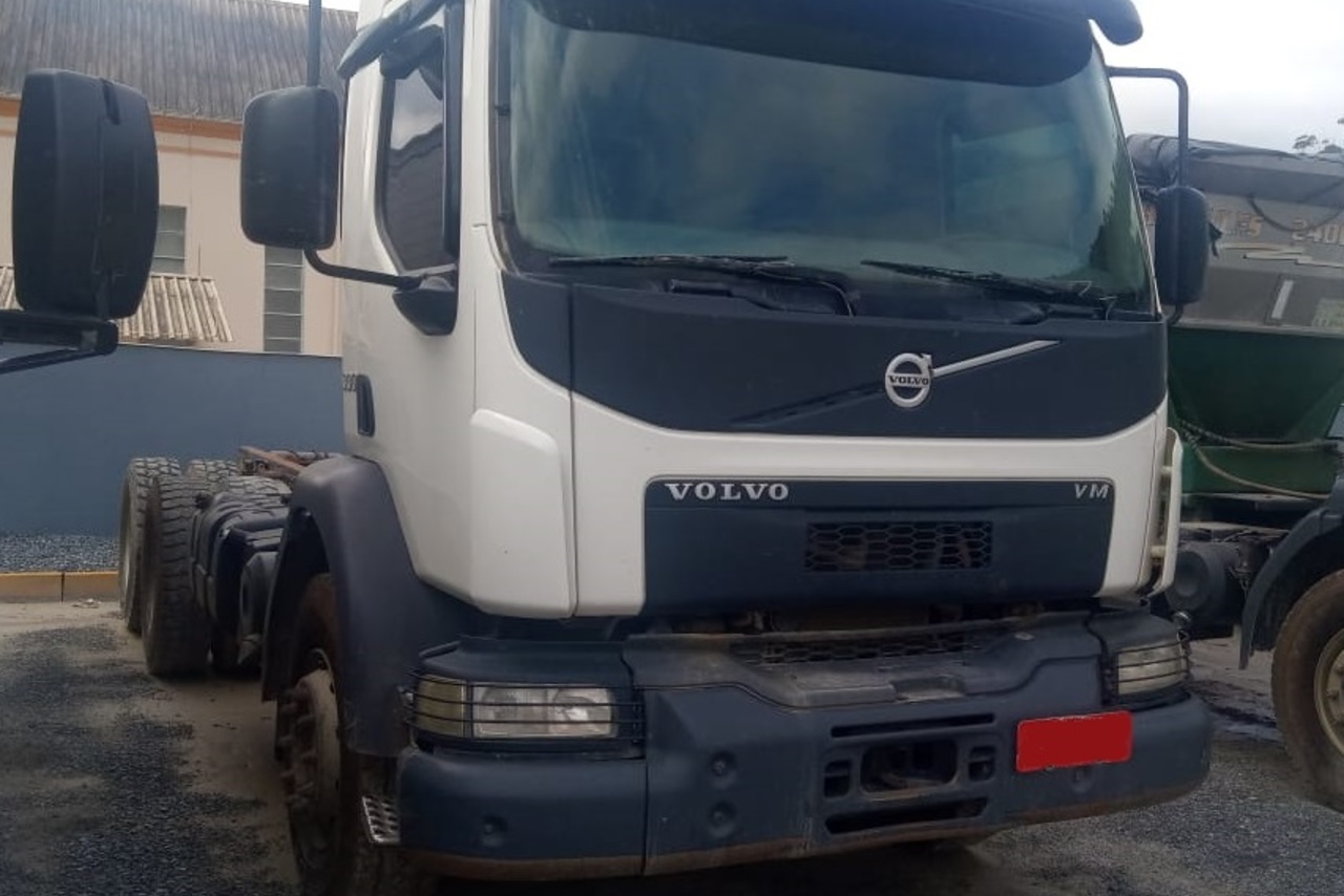 Volvo VM330 - 14/14 10