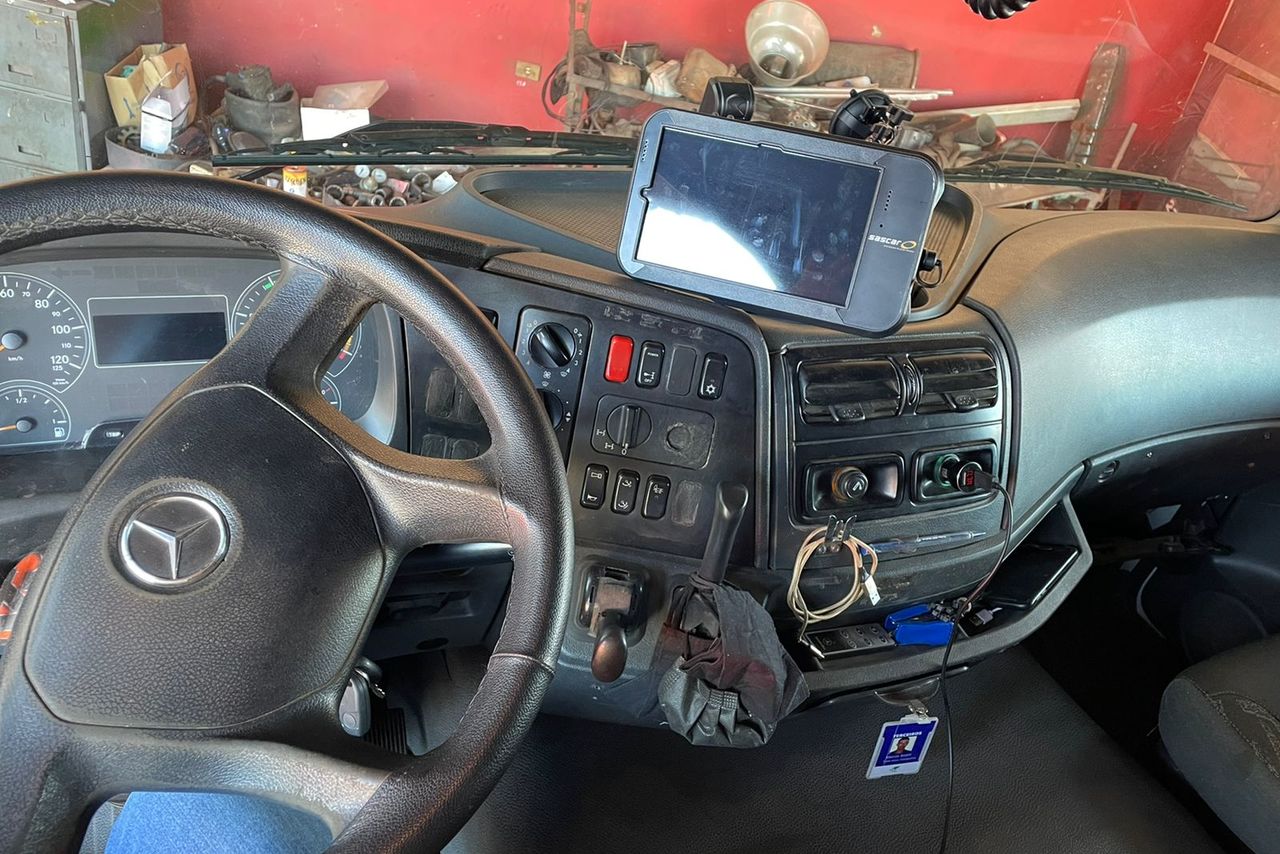 Mercedes Benz Axor 2644 - 15/15 11