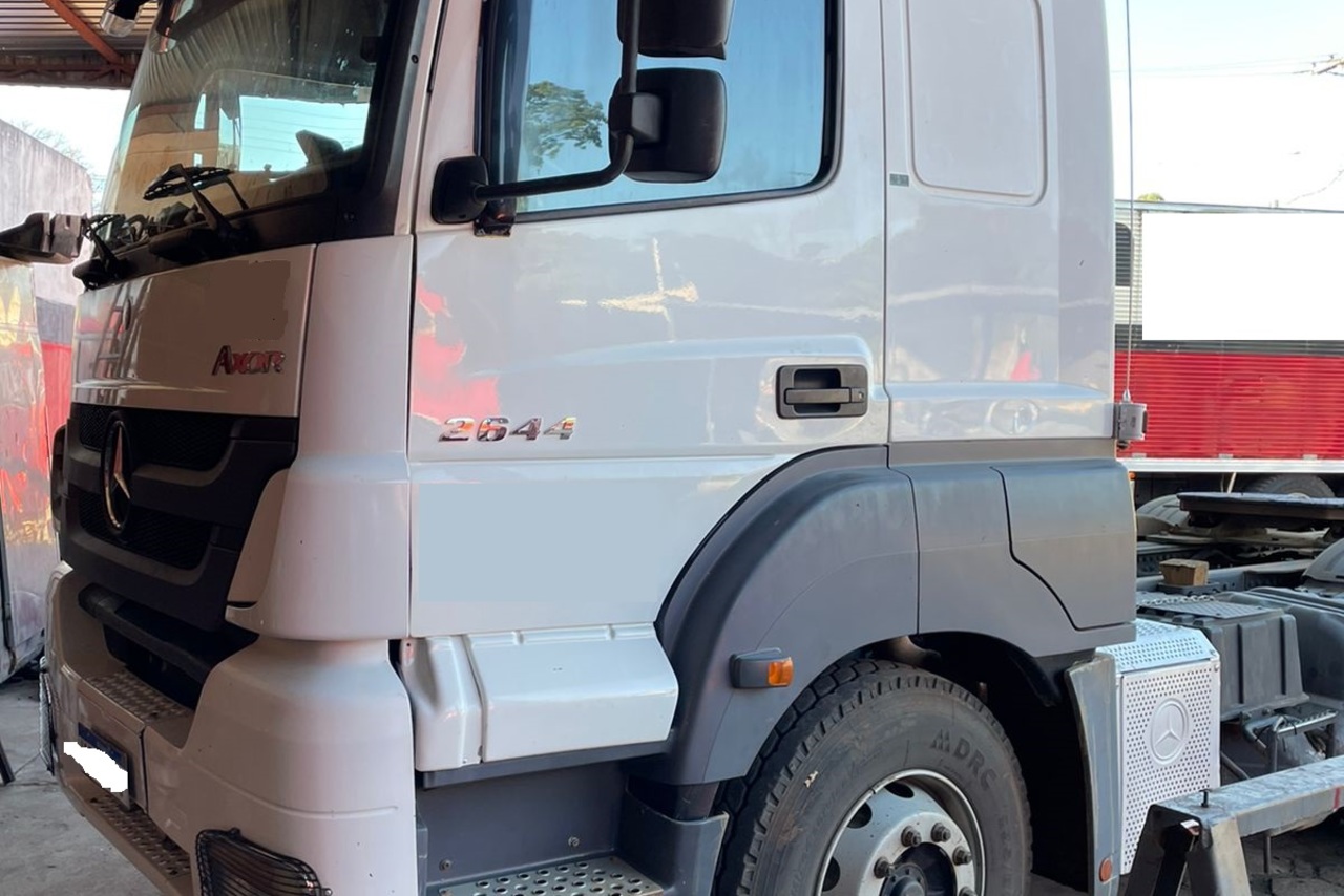 Mercedes Benz Axor 2644 - 15/15 12