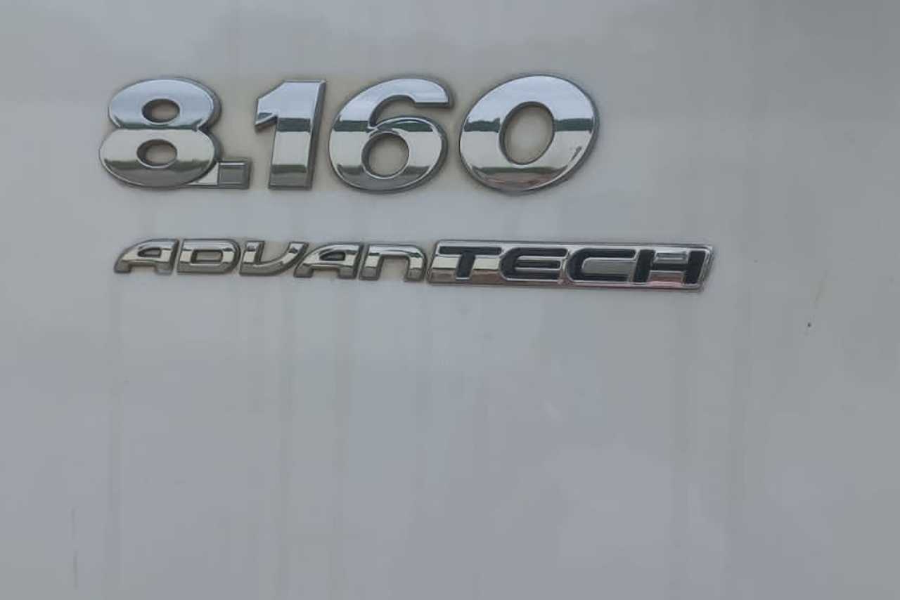 Volkswagen 8 160 - 17/17 2