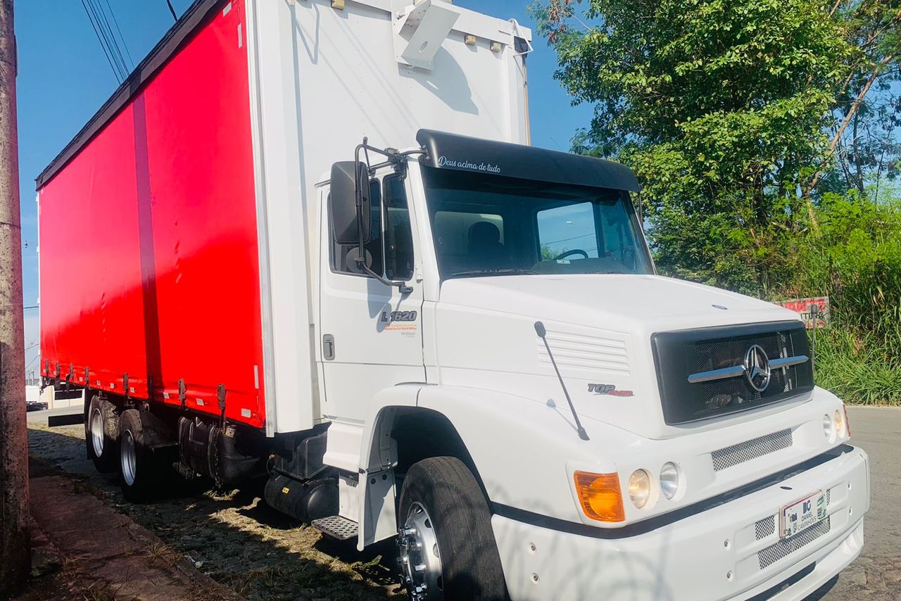 Mercedes Benz MB 1620 - 09/09 3