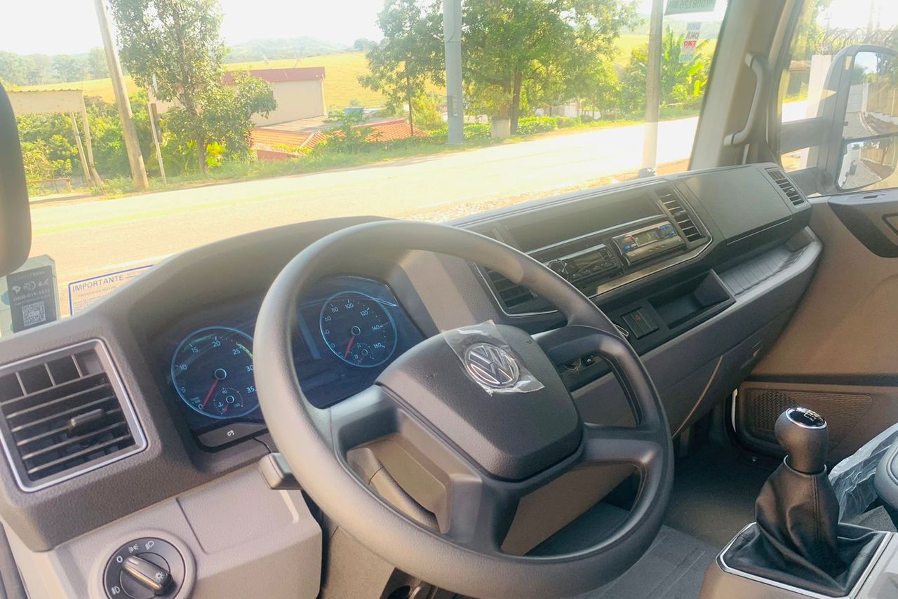 Volkswagen 11-180 Delivery  - 22/23 2