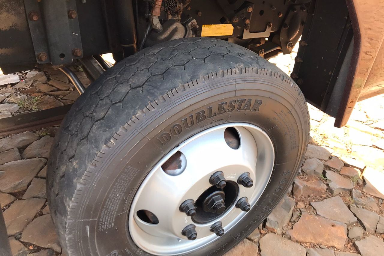 Ford Cargo1119 - 14/14 8