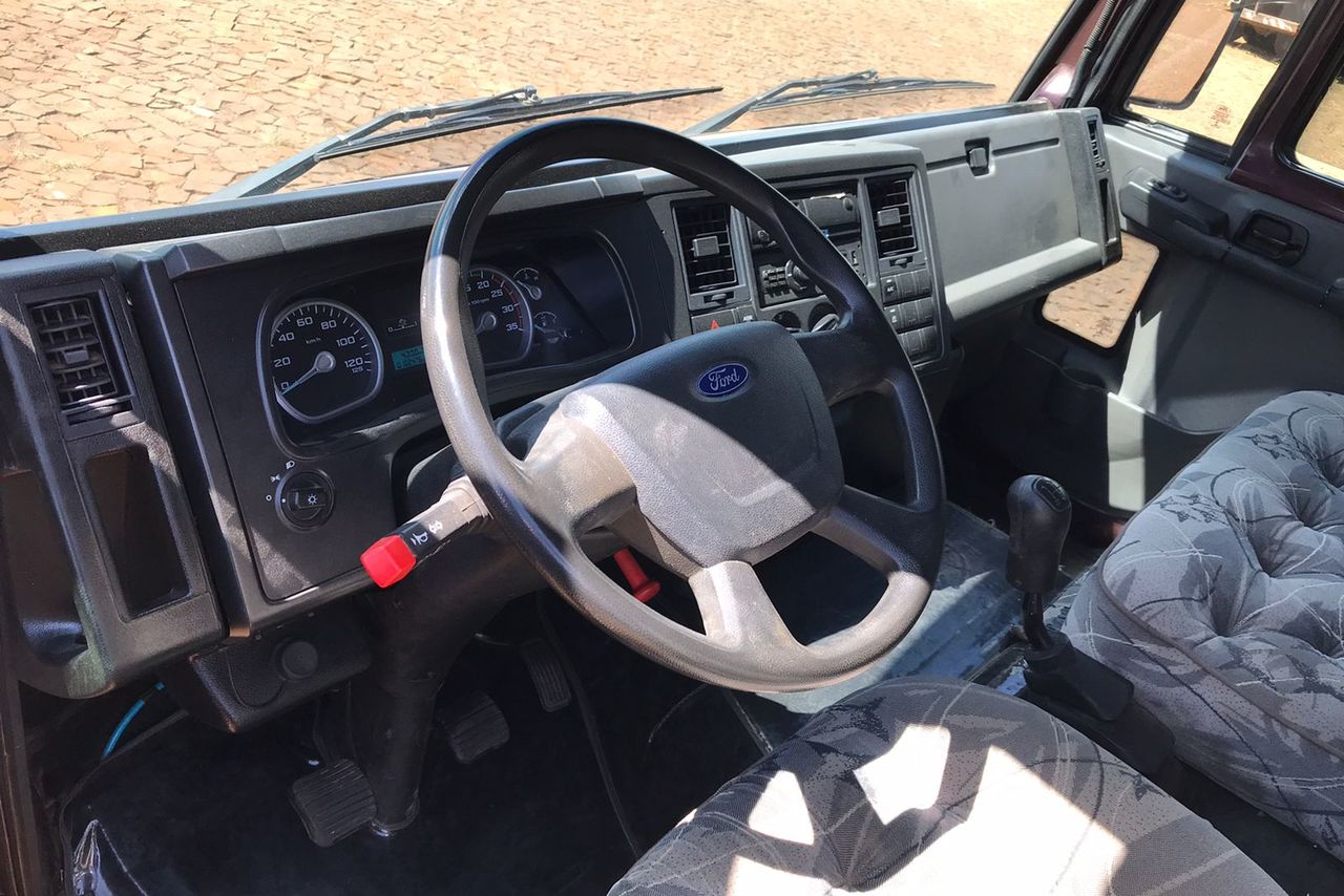 Ford Cargo1119 - 14/14 15
