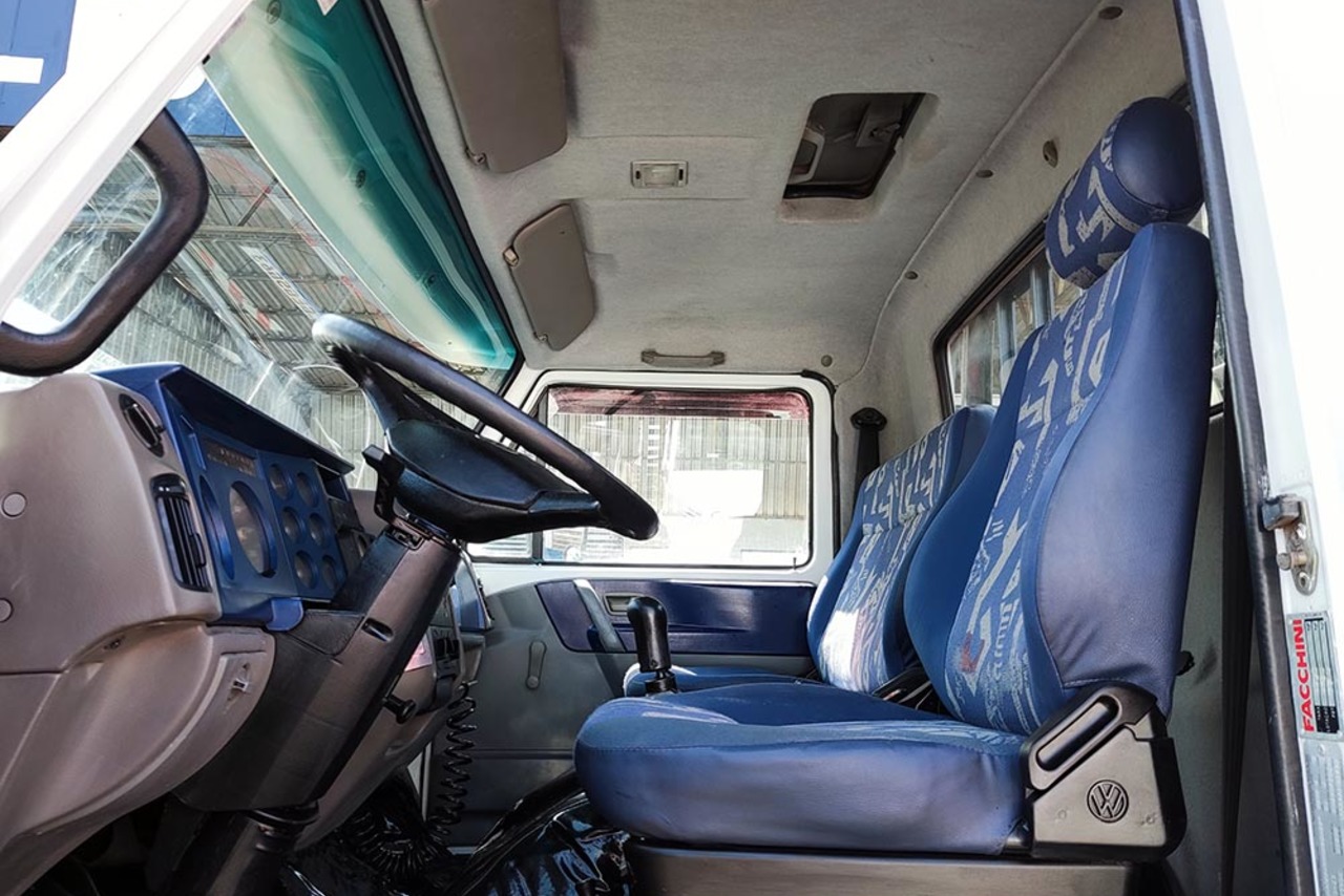 Volkswagen 8 120 - 08/08 3