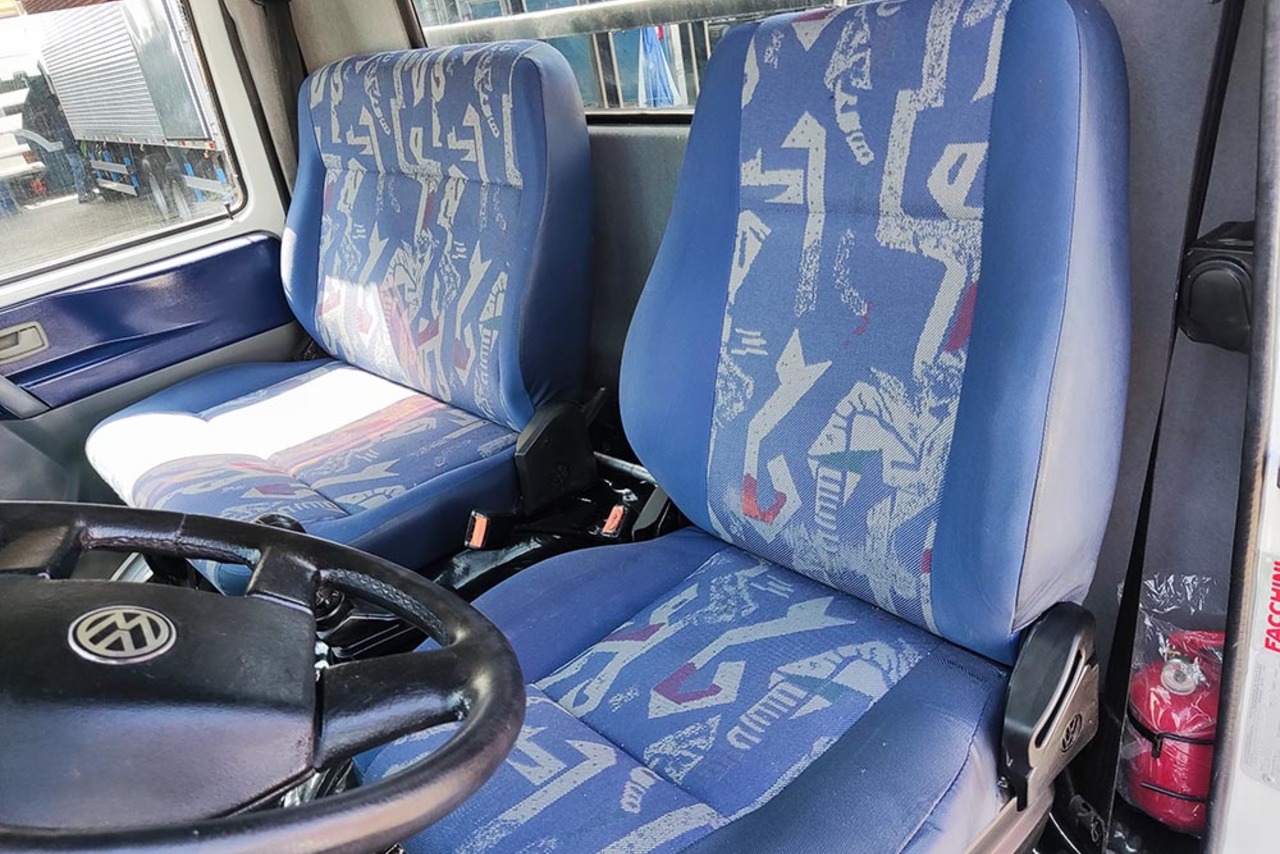 Volkswagen 8 120 - 08/08 7