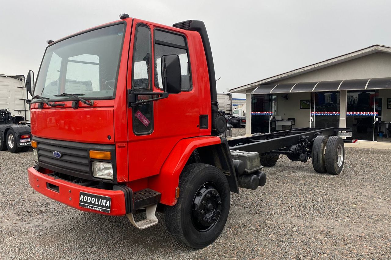 Ford Cargo1415 - 98/98 5