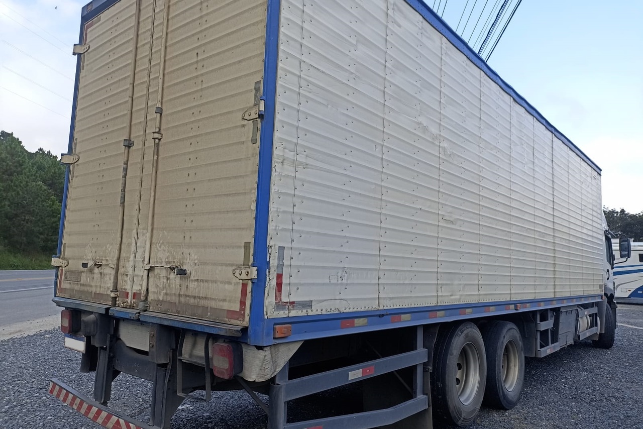 Volkswagen 24-280 E Constellation 6x2 - 12/12 3