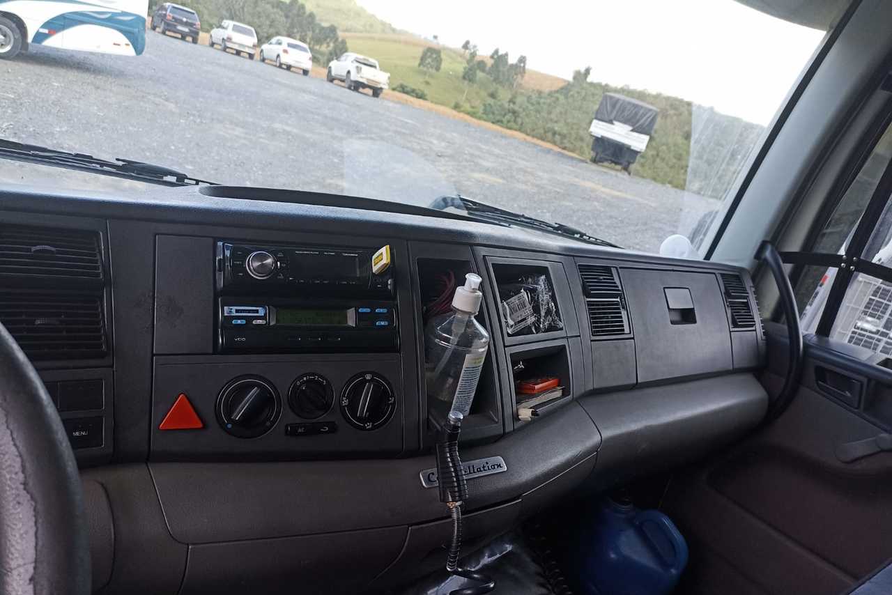Volkswagen 24-280 E Constellation 6x2 - 12/12 8