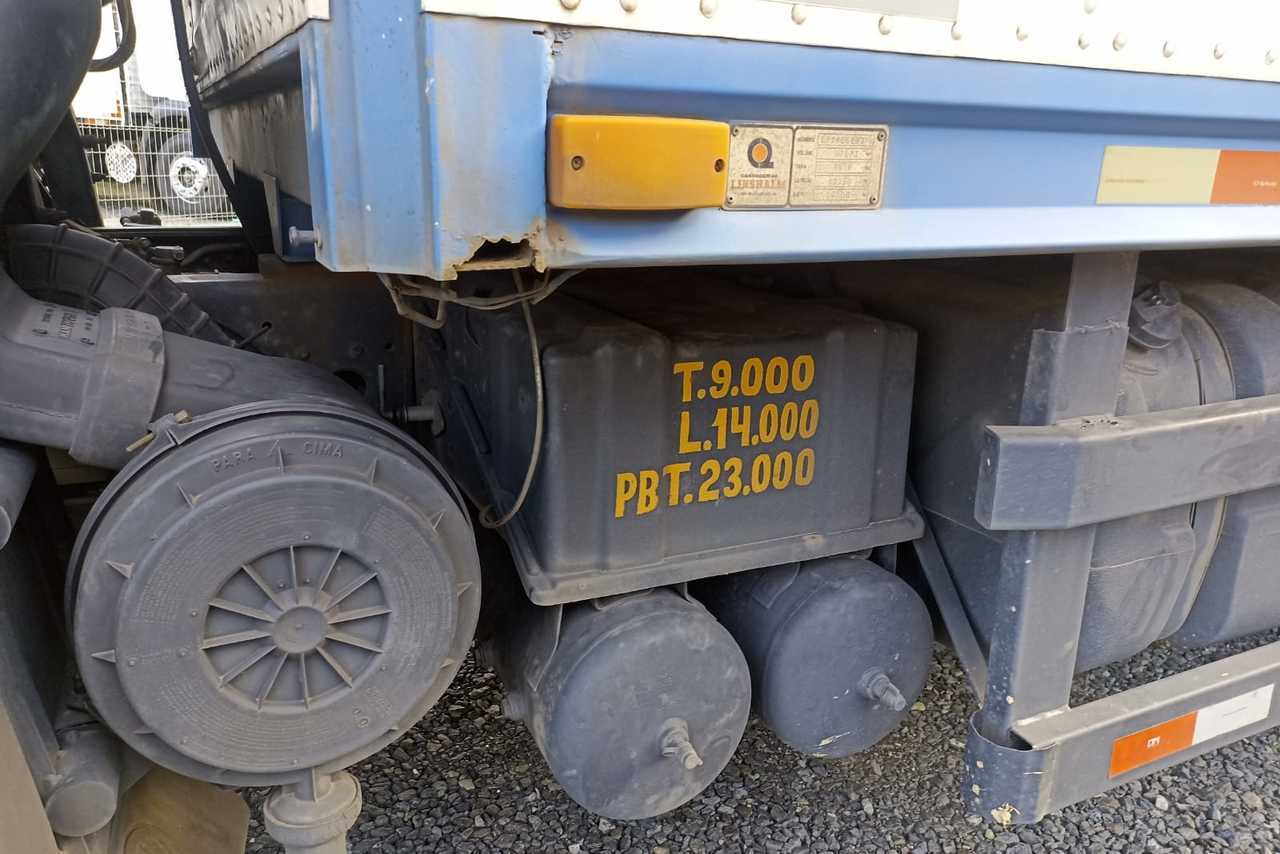 Volkswagen 24-280 E Constellation 6x2 - 12/12 9