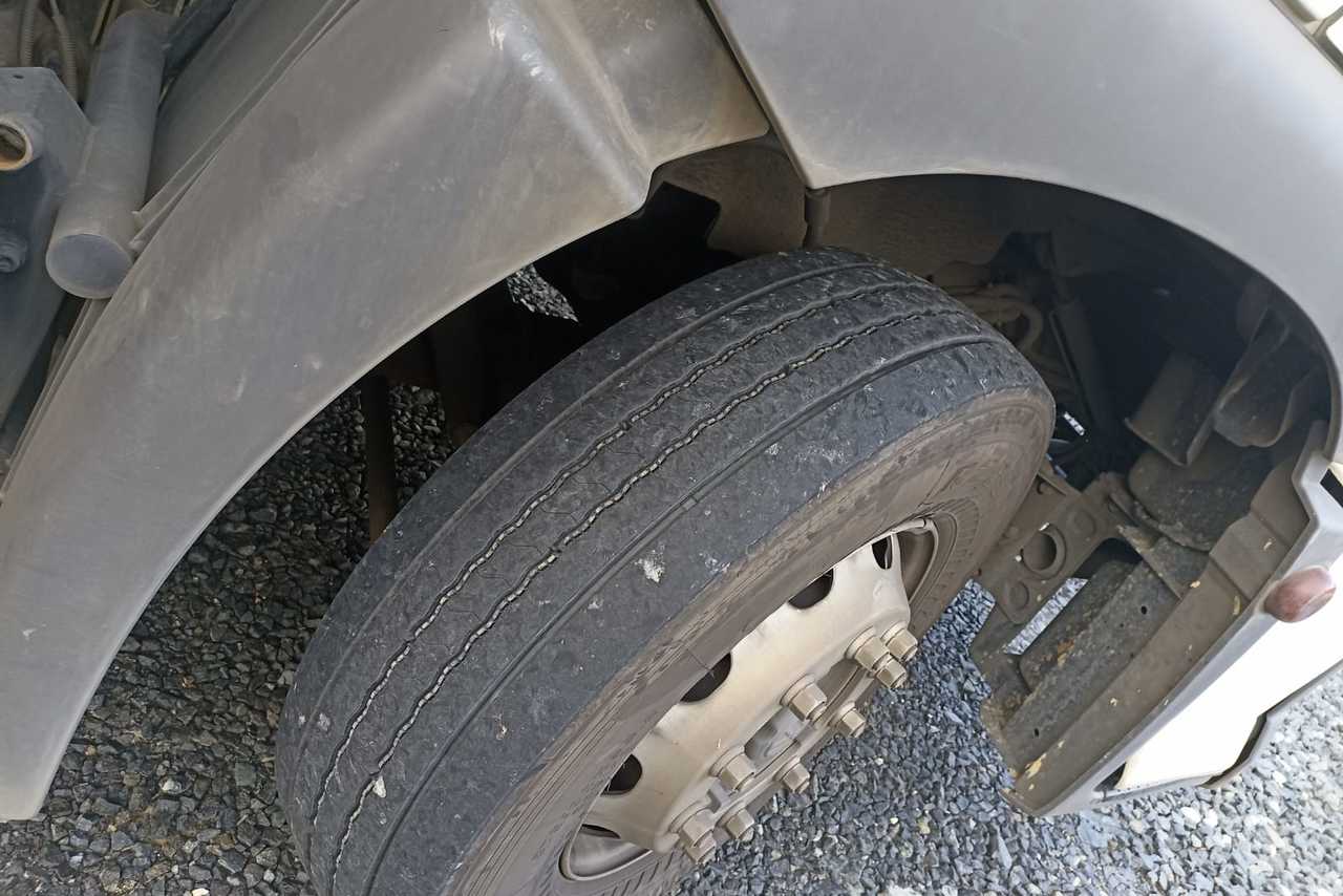 Volkswagen 24-280 E Constellation 6x2 - 12/12 12