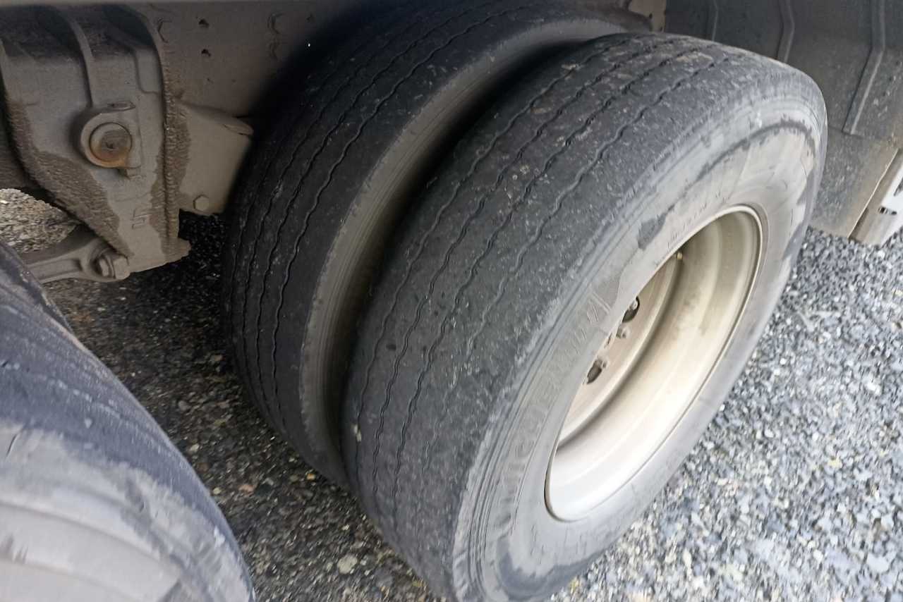 Volkswagen 24-280 E Constellation 6x2 - 12/12 14