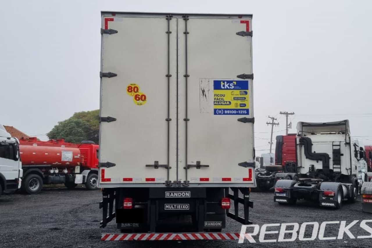 Volkswagen 24-280 E Constellation 6x2 - 21/22 7