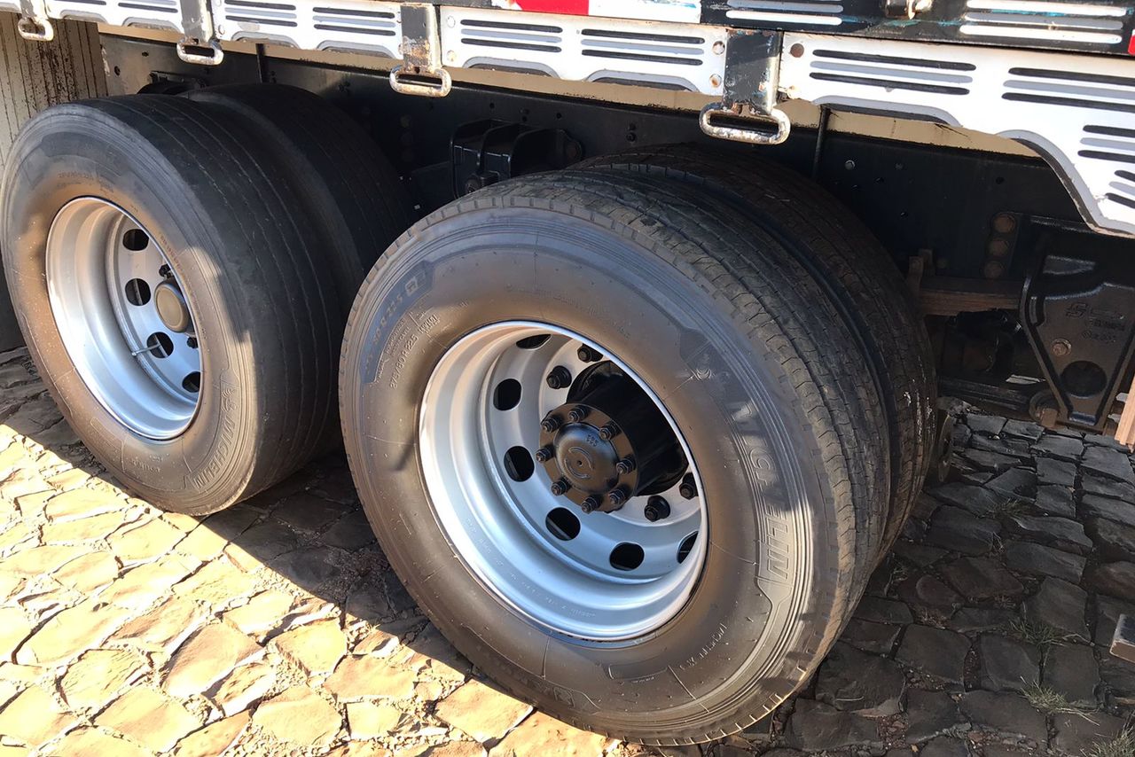 Ford Cargo2429 - 16/17 11