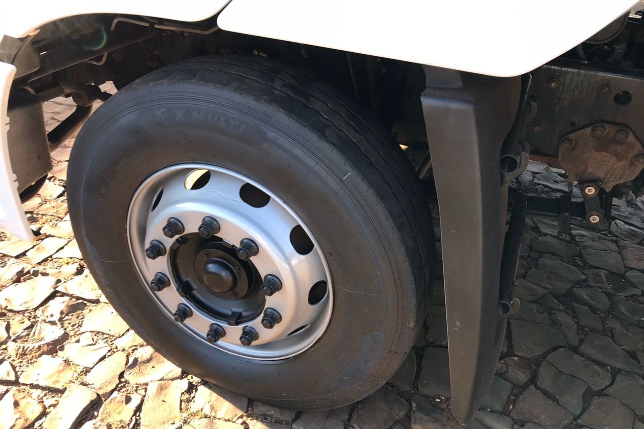 Ford Cargo2429 - 16/17 12