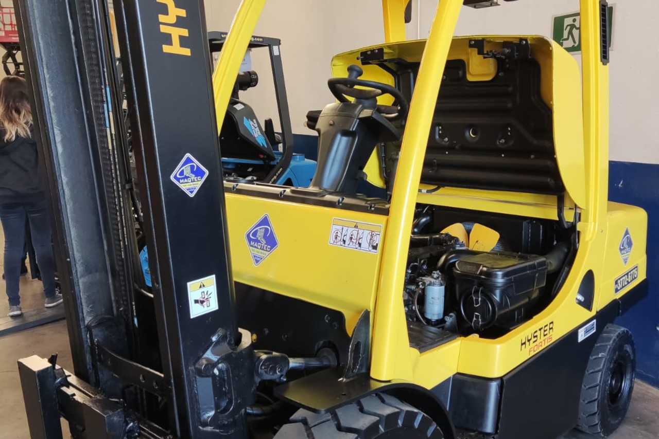 Hyster Empilhadeira - 20/11 3