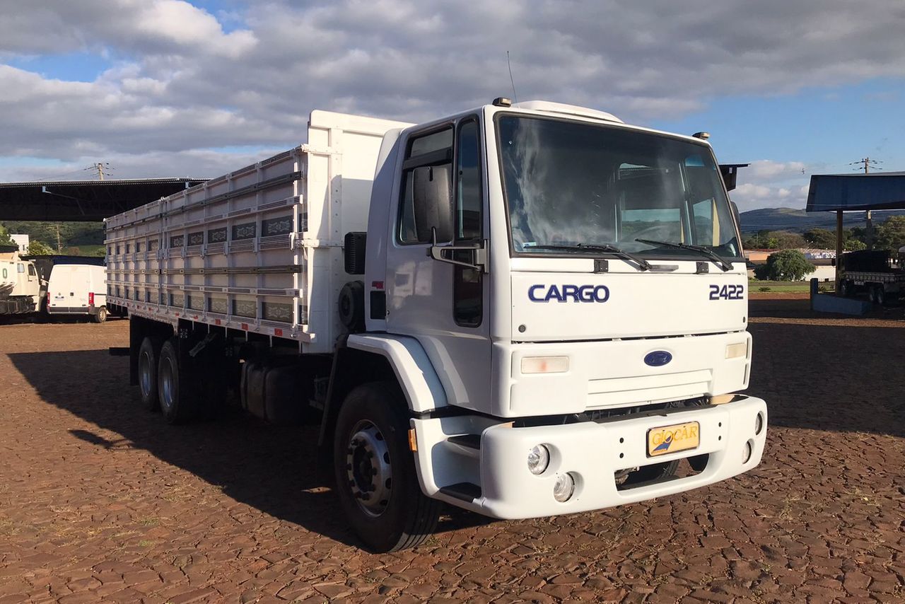 Ford Cargo2422 - 07/07 4