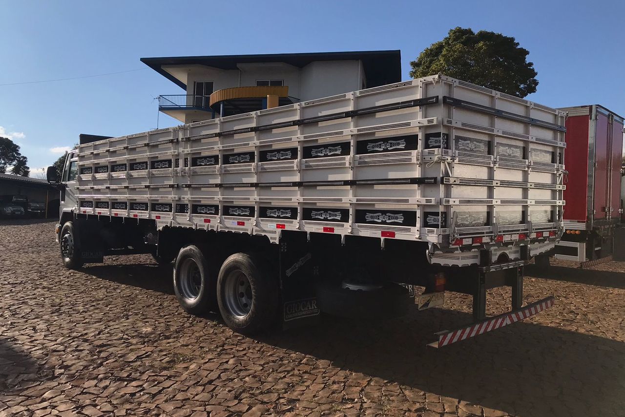 Ford Cargo2422 - 07/07 5