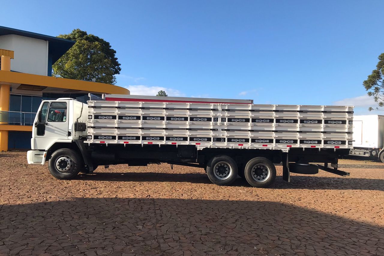 Ford Cargo2422 - 07/07 8