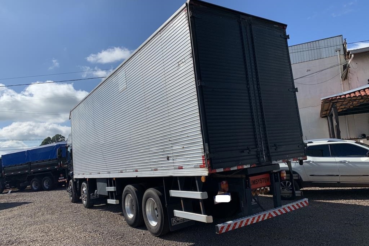 Volkswagen 24-280 E Constellation 6x2 - 13/14 5