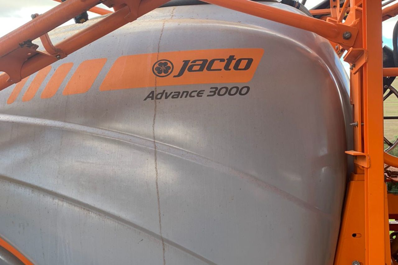 Jacto Advance 3000 AM24 - 18/18 2