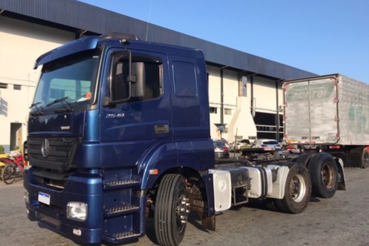 Mercedes Benz Axor 2540 - 07/07 5