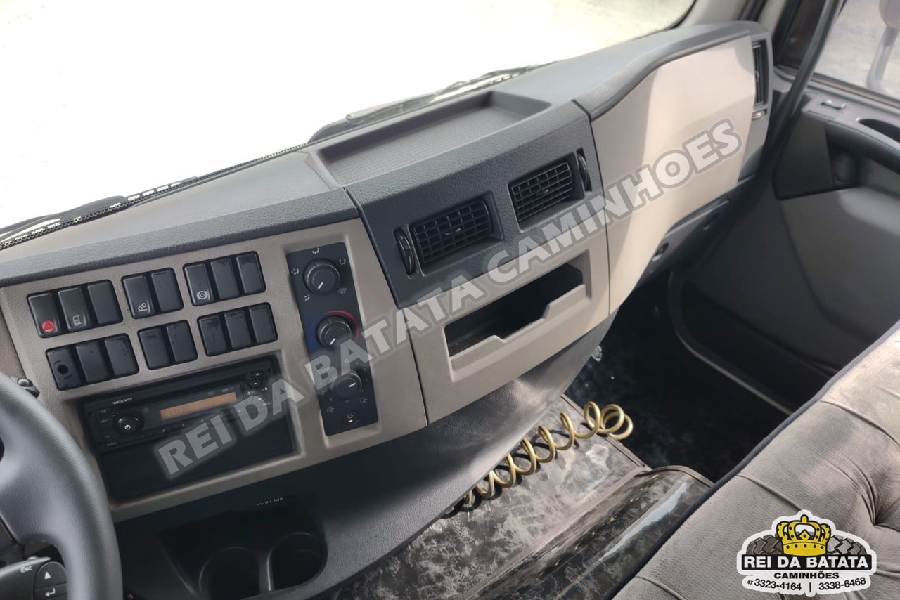 Volvo VM 270 - 12/12 14
