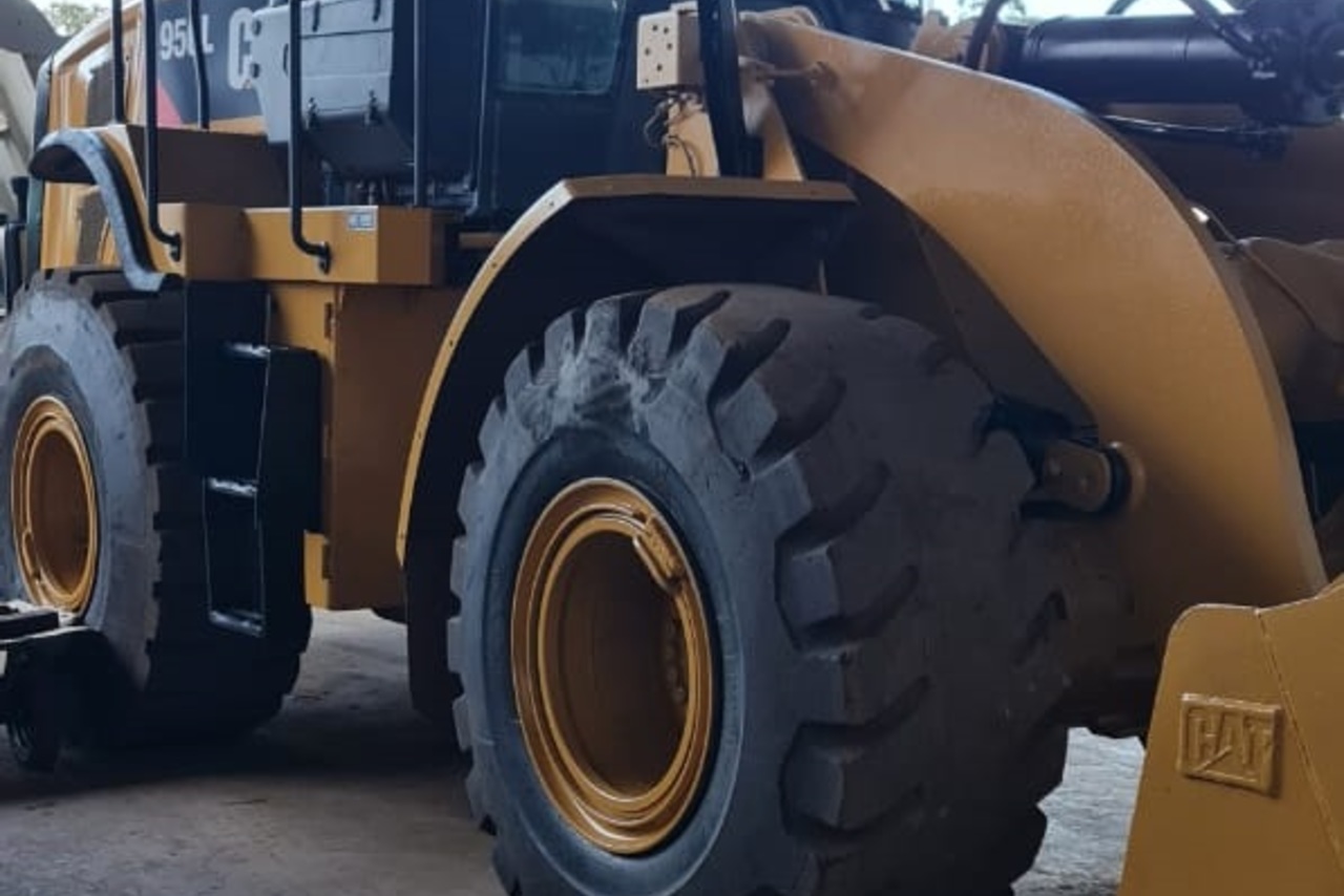 Caterpillar 950L - 18/18 2