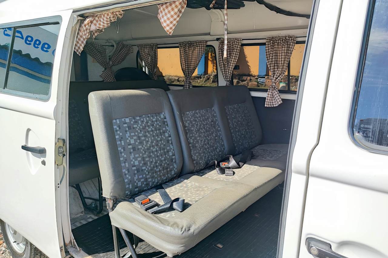 Volkswagen Kombi Standard - 11/11 4