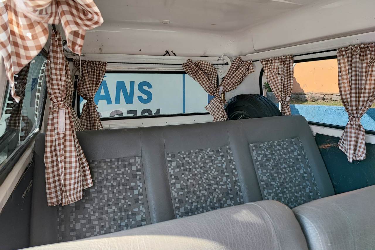 Volkswagen Kombi Standard - 11/11 8