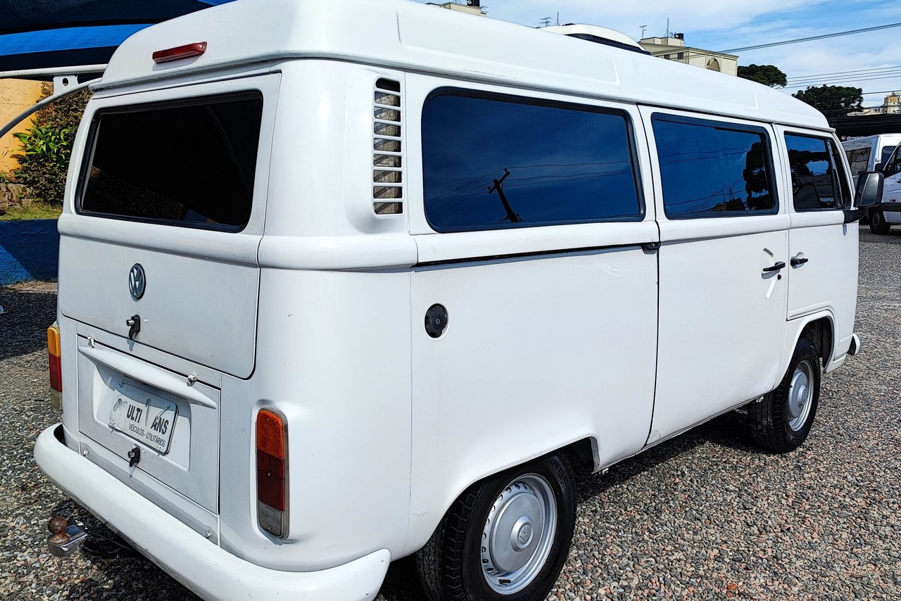 Volkswagen Kombi Standard - 11/11 13