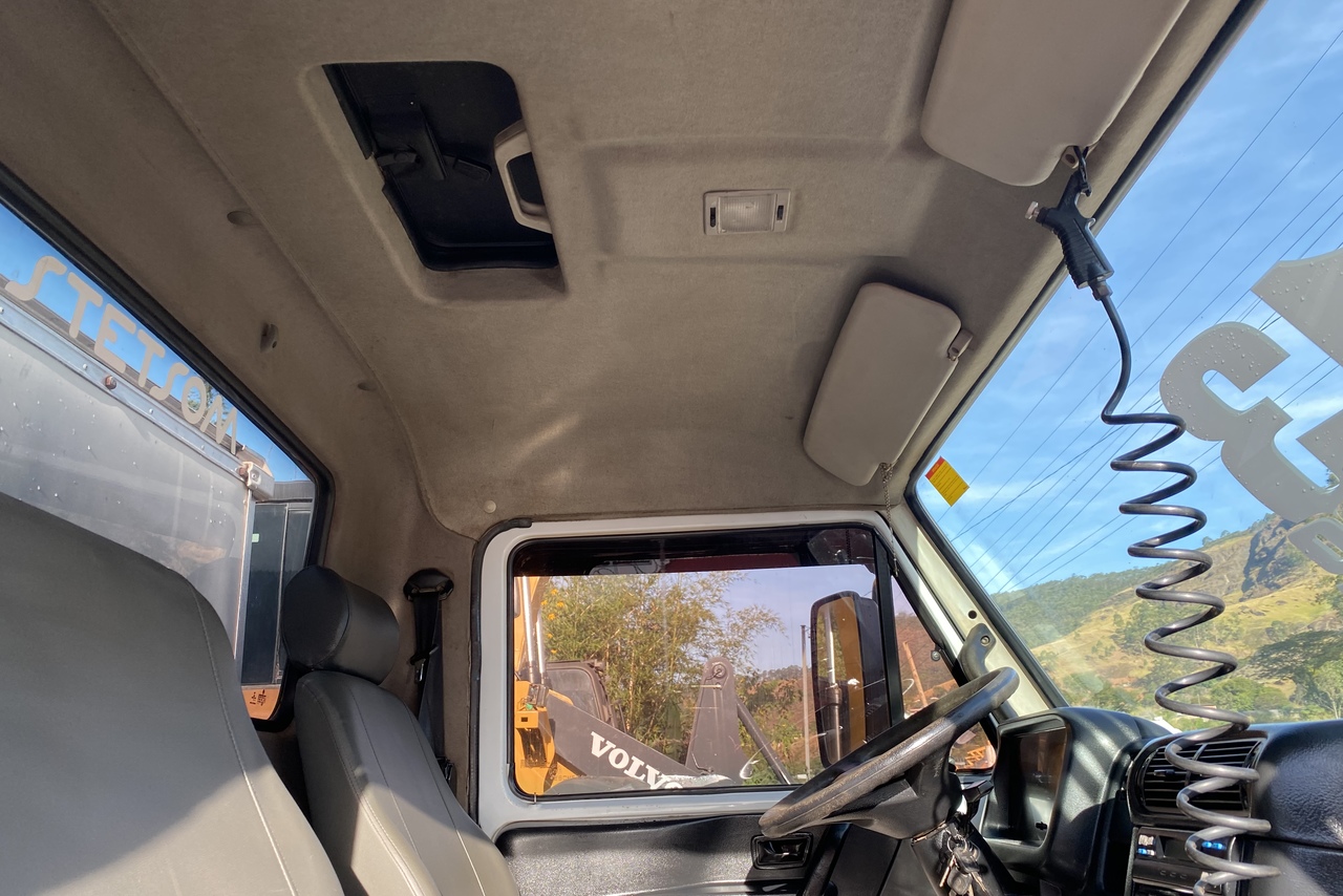 Volkswagen 8 160 - 13/13 17