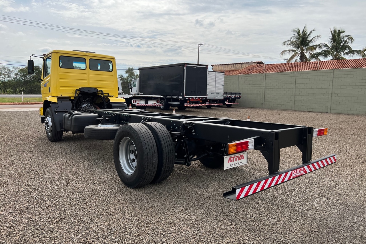 Mercedes Benz MB 1718 - 11/12 6
