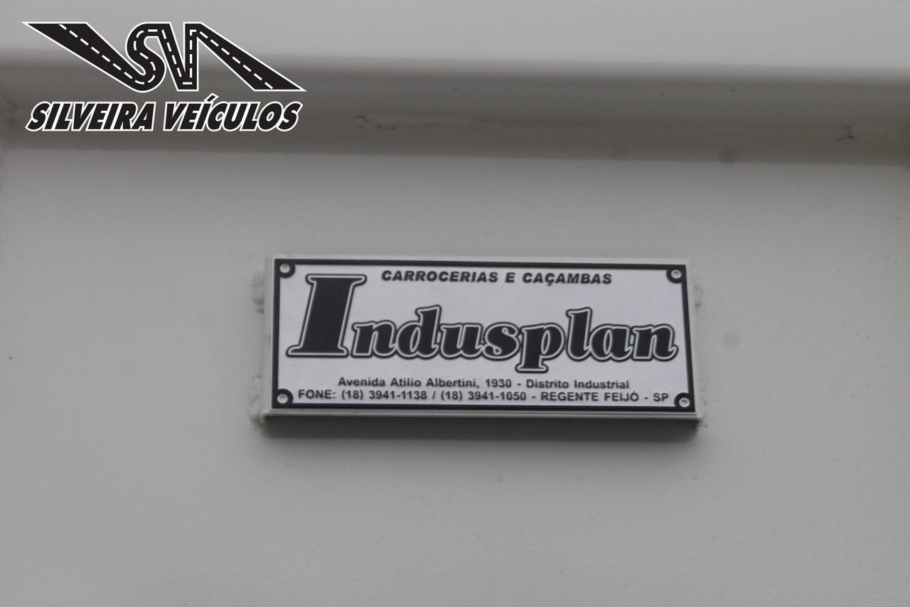 Volkswagen 24-280 E Constellation 6x2 - 12/13 11