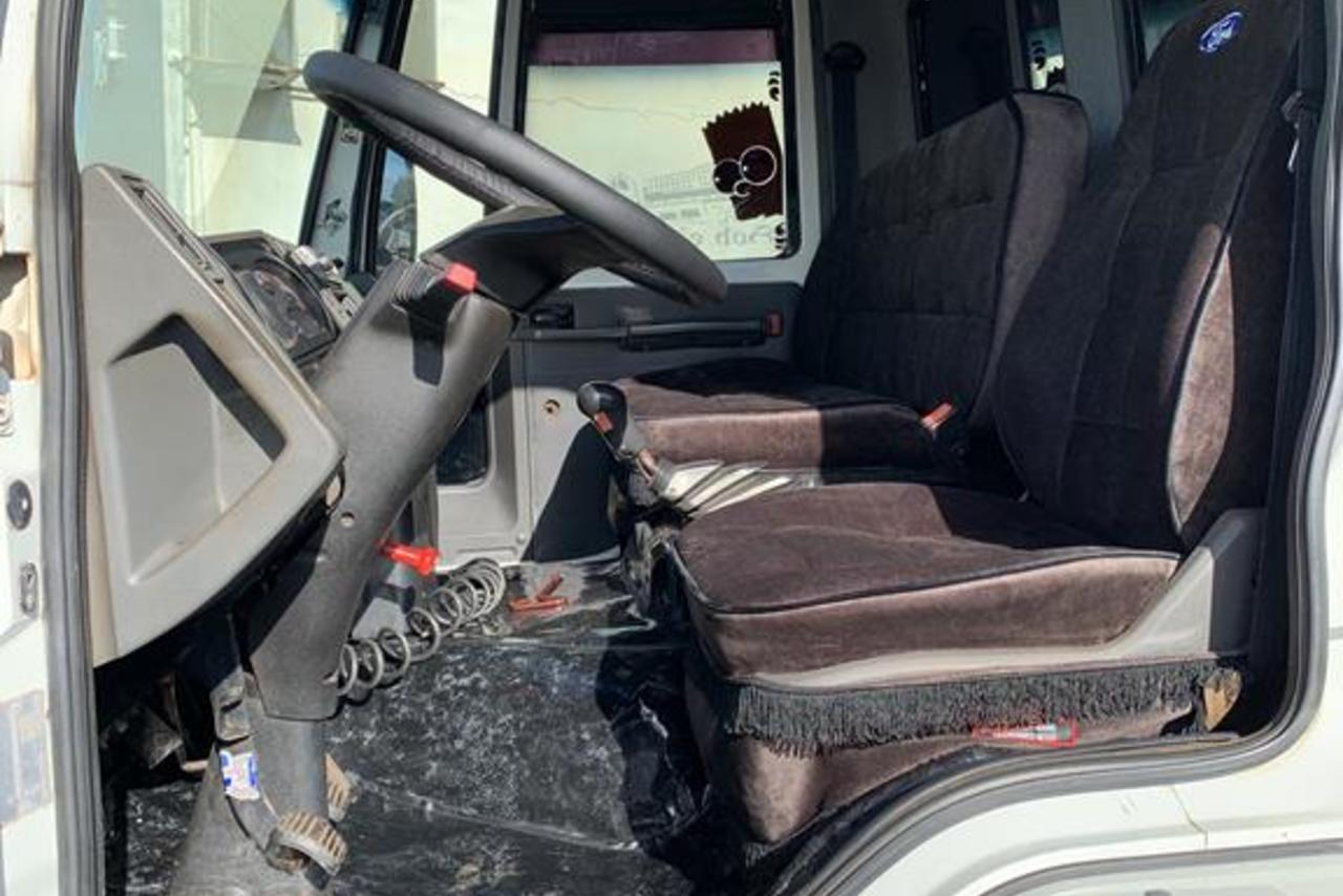 Ford Cargo2422 - 05/05 8