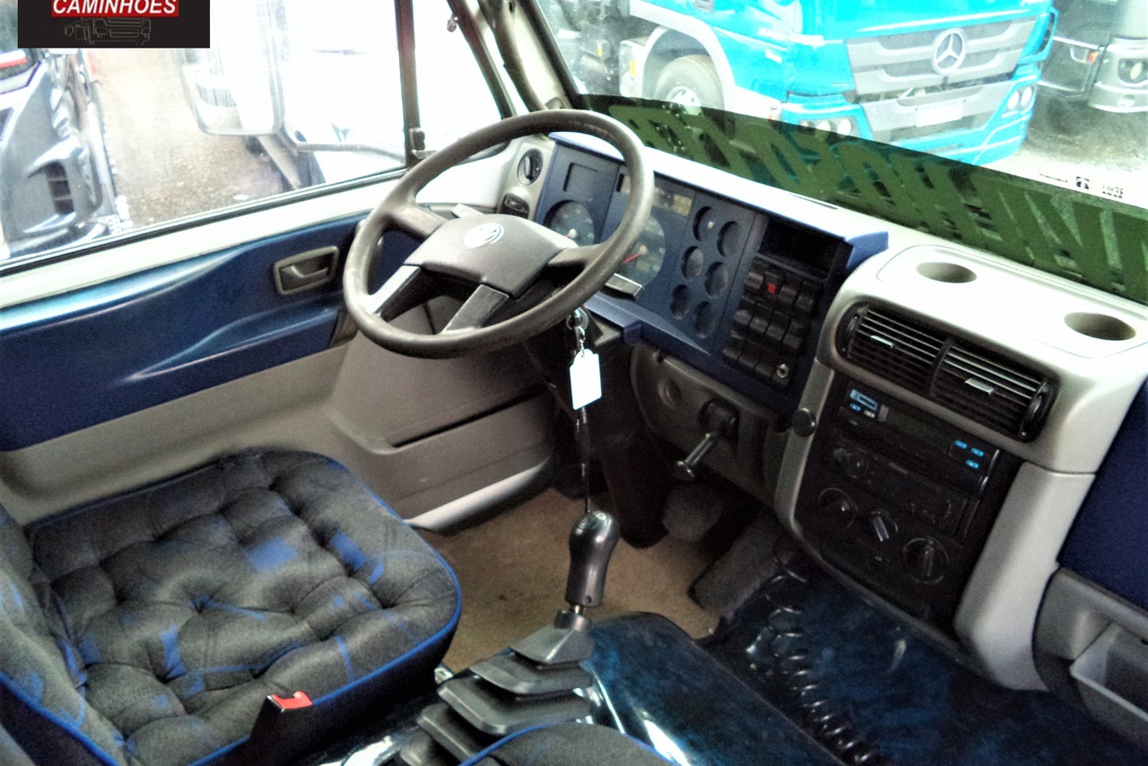 Volkswagen 24 220 - 11/12 10