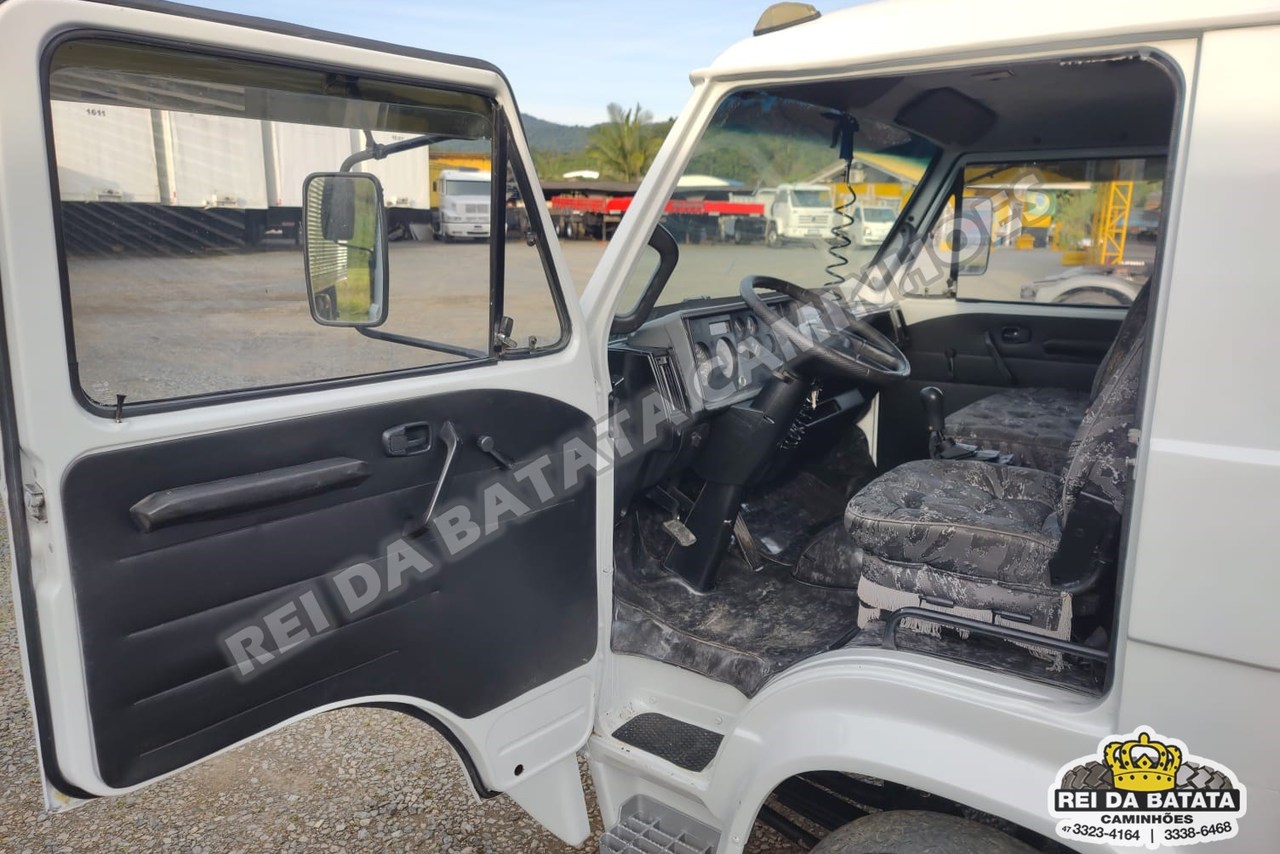 Volkswagen 7 100 - 96/96 8