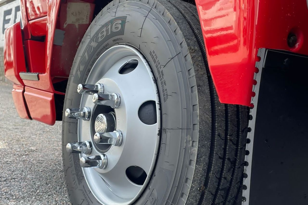 Volkswagen 8 160 - 12/13 4