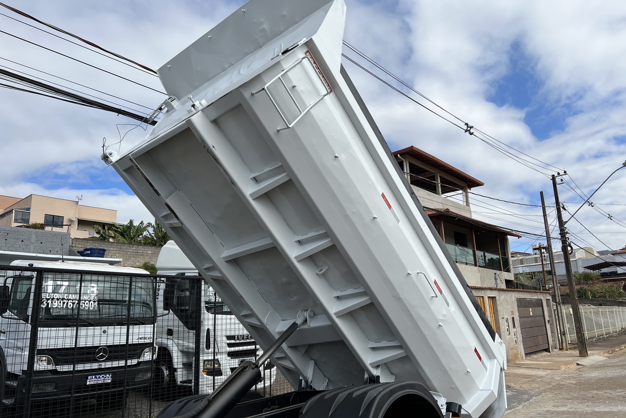 Ford Cargo1319 - 13/13 3