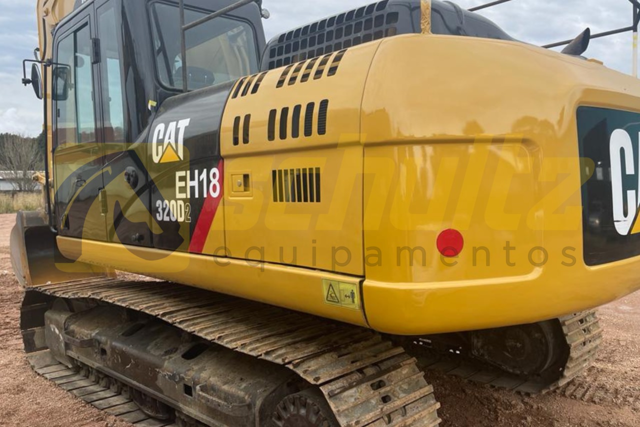 Caterpillar 320D2 - 13/13 4