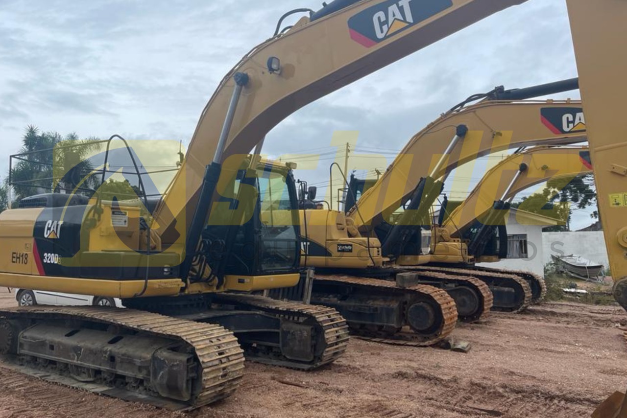 Caterpillar 320D2 - 13/13 5