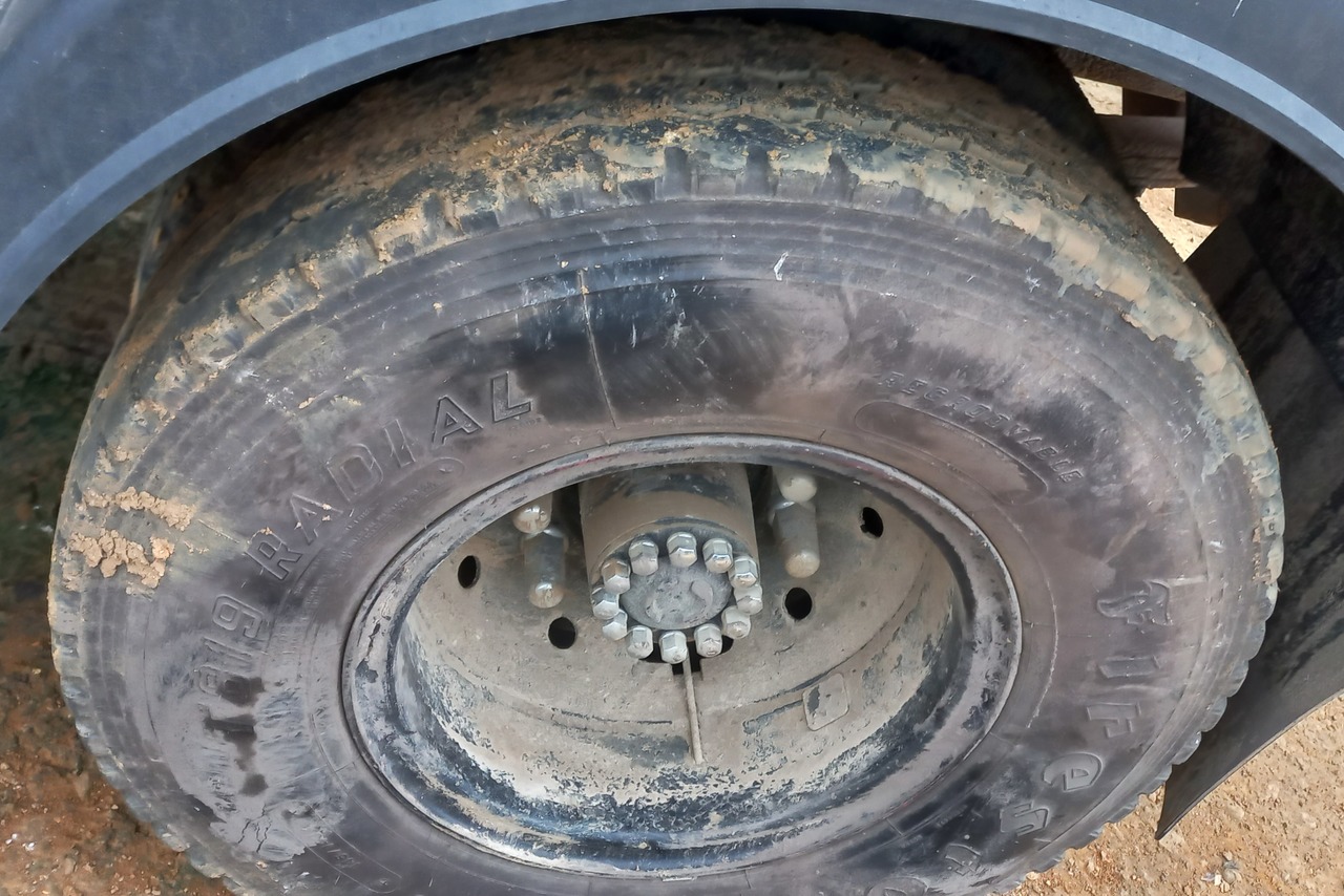 Volkswagen 13-180 - 05/05 10
