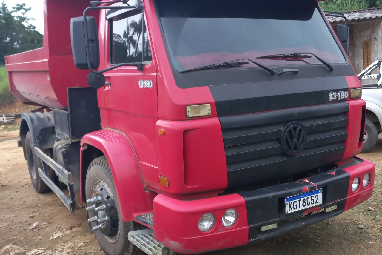 Volkswagen 13-180 - 05/05 1