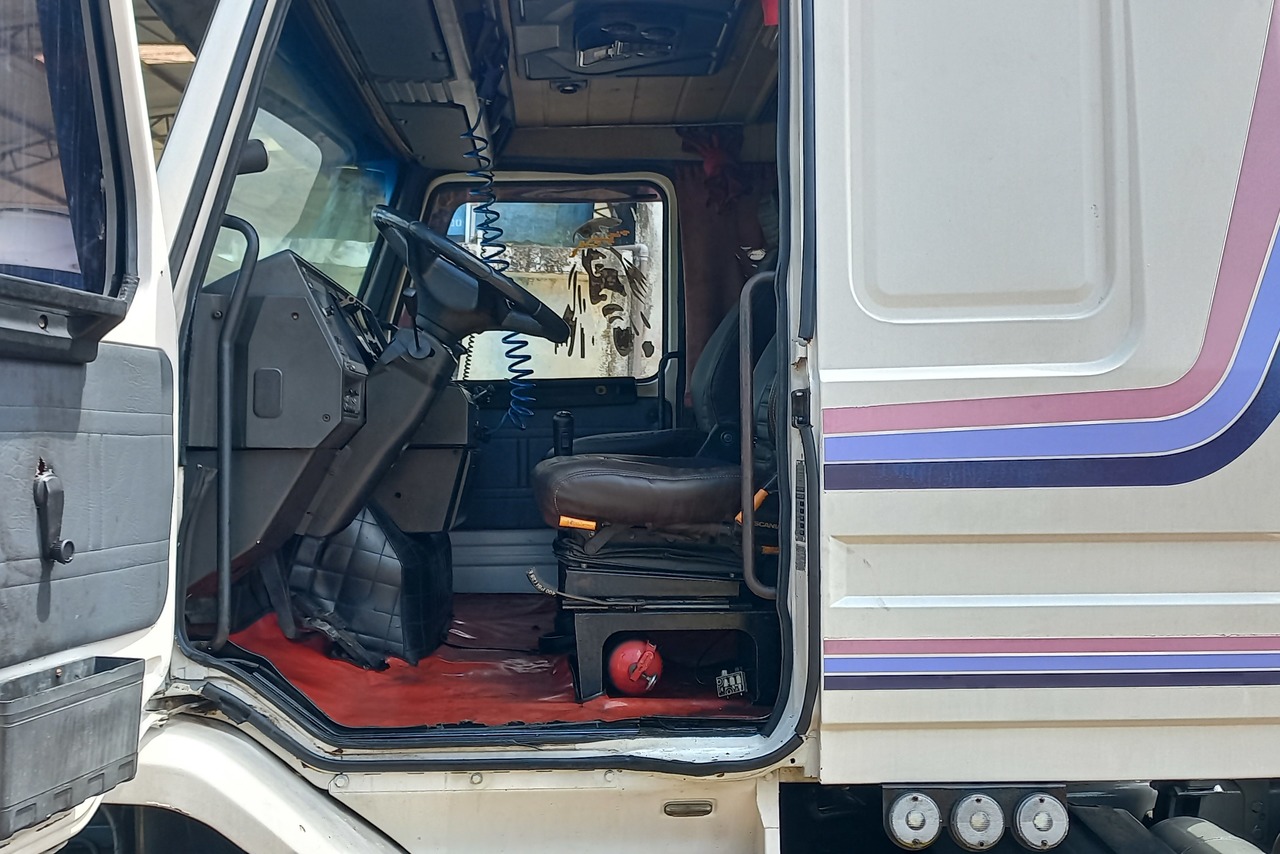 Scania 143 - 93/93 18