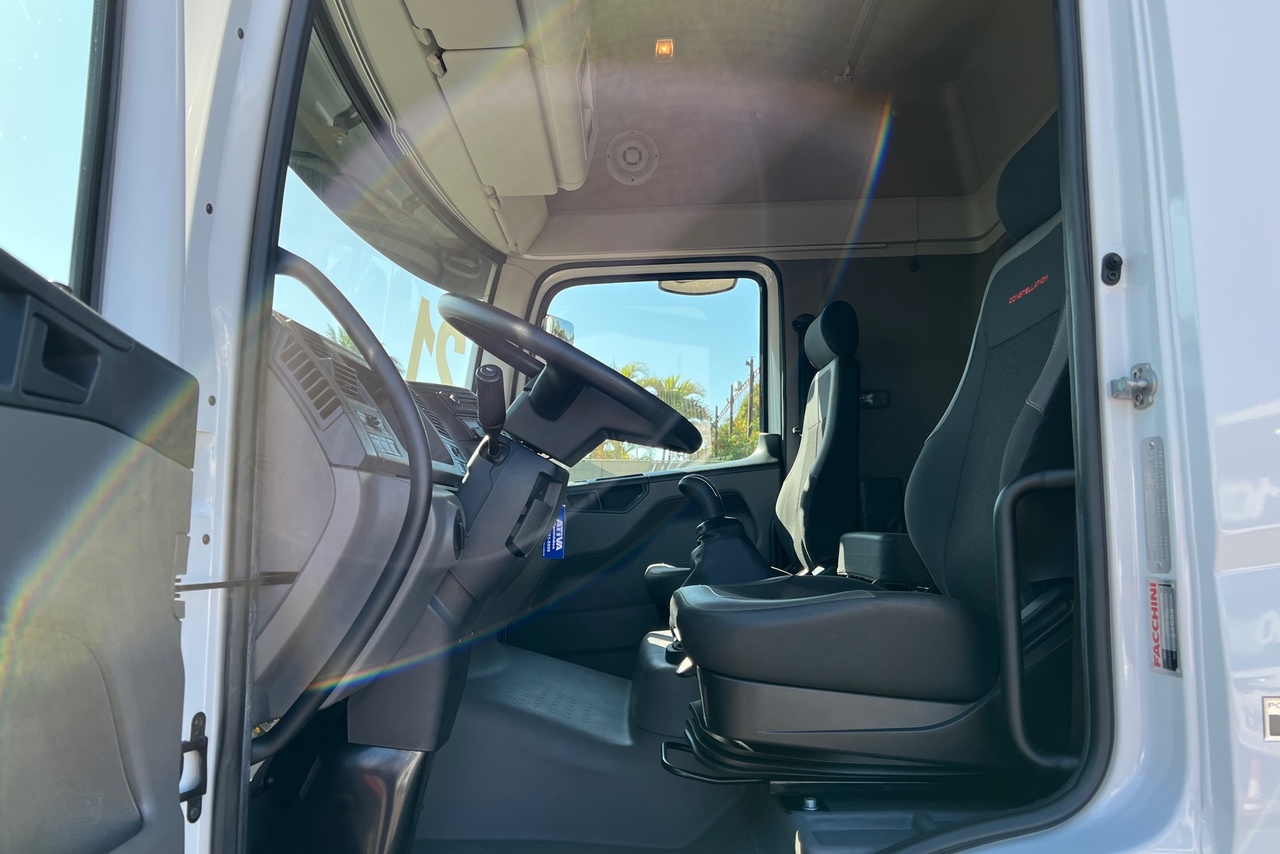 Volkswagen 24-280 E Constellation 6x2 - 20/21 7