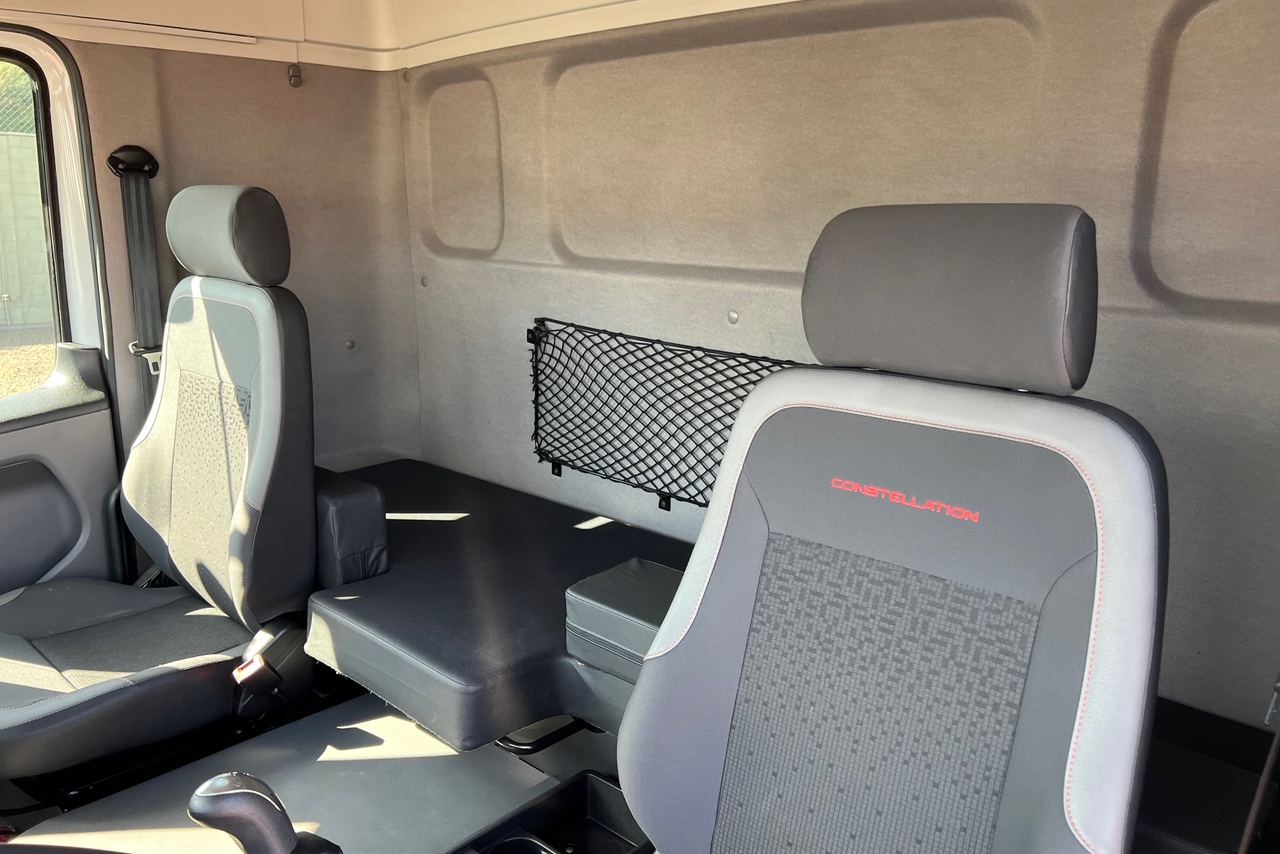 Volkswagen 24-280 E Constellation 6x2 - 20/21 9