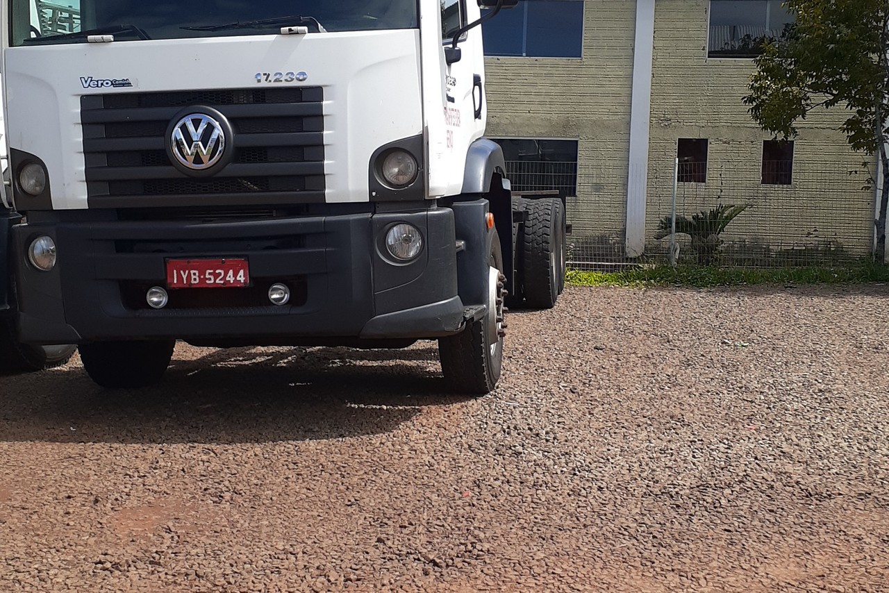 Volkswagen 24-280 E Constellation 6x2 - 20/20 6