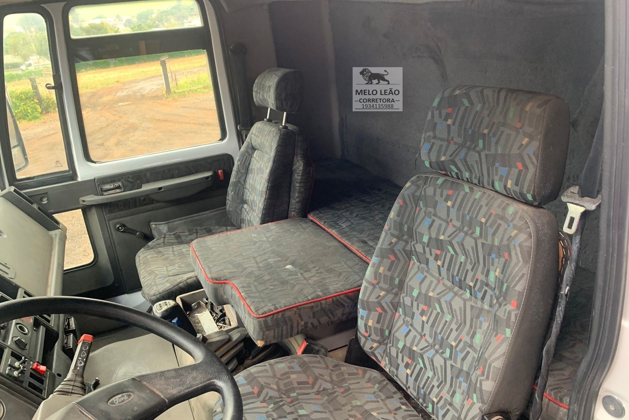 Ford Cargo 2626 - 04/04 2